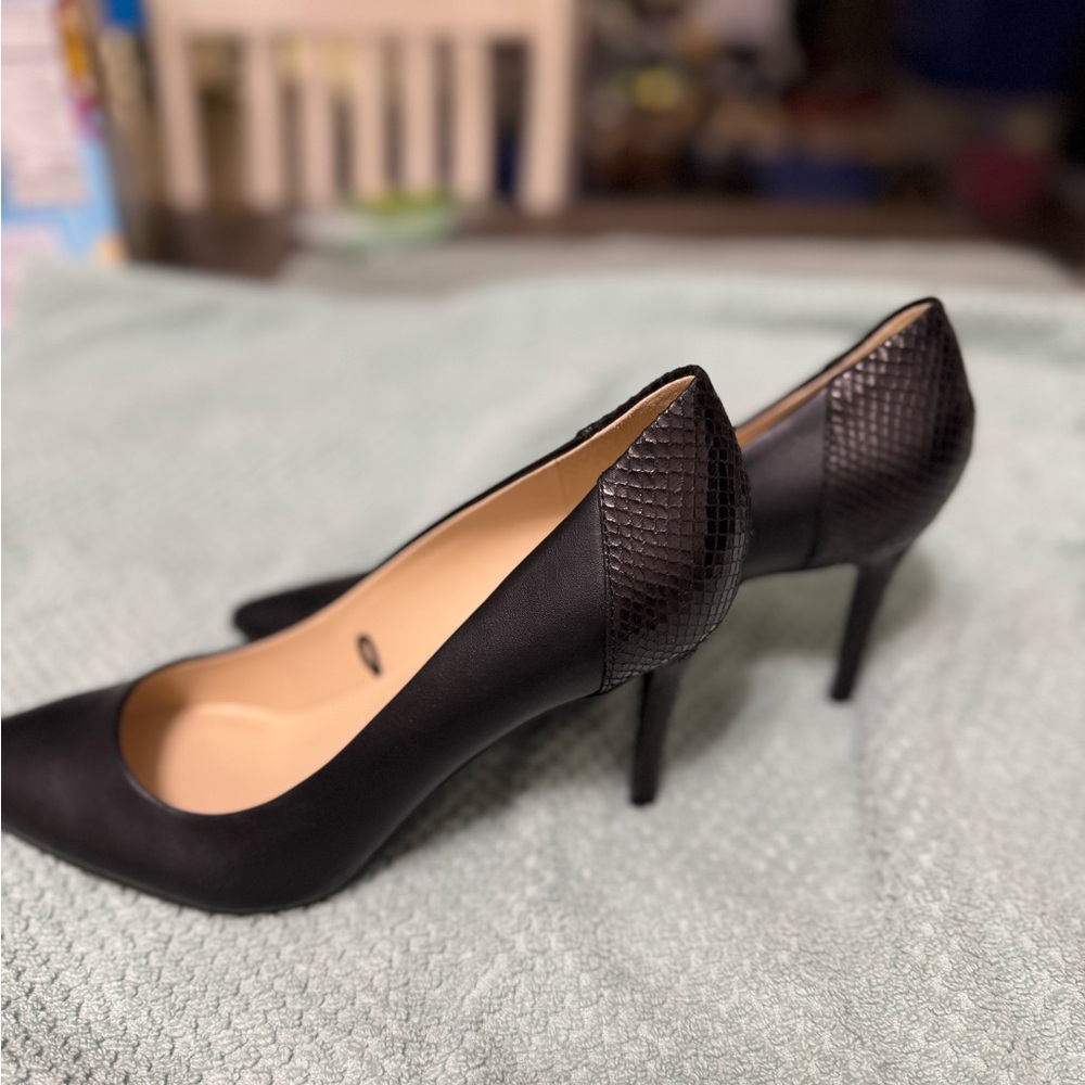 Elegant Black Stiletto Heels